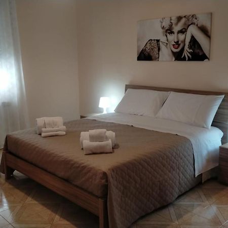 La Perla Dei Templi Apartment อากริเจนโต ภายนอก รูปภาพ